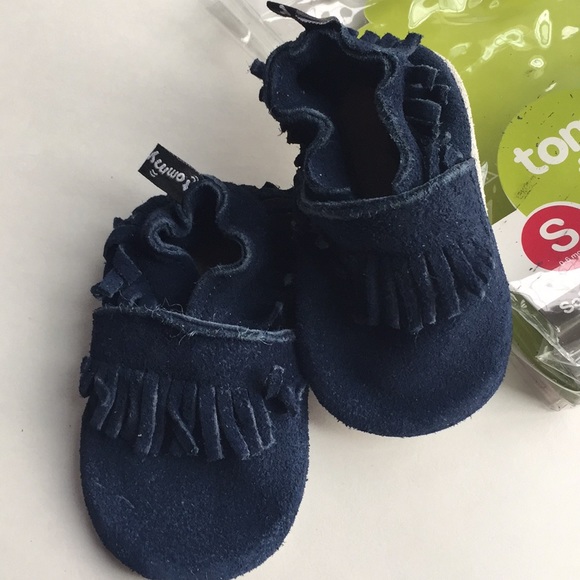 NWT ALL LEATHER SOFT SOLE MOCCASIN BY TOMMY TICKLE - Picture 2 of 4